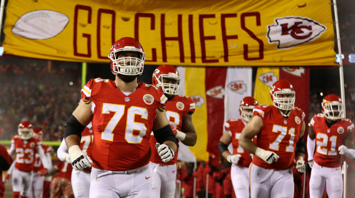 mmqb-chiefs-run.jpg